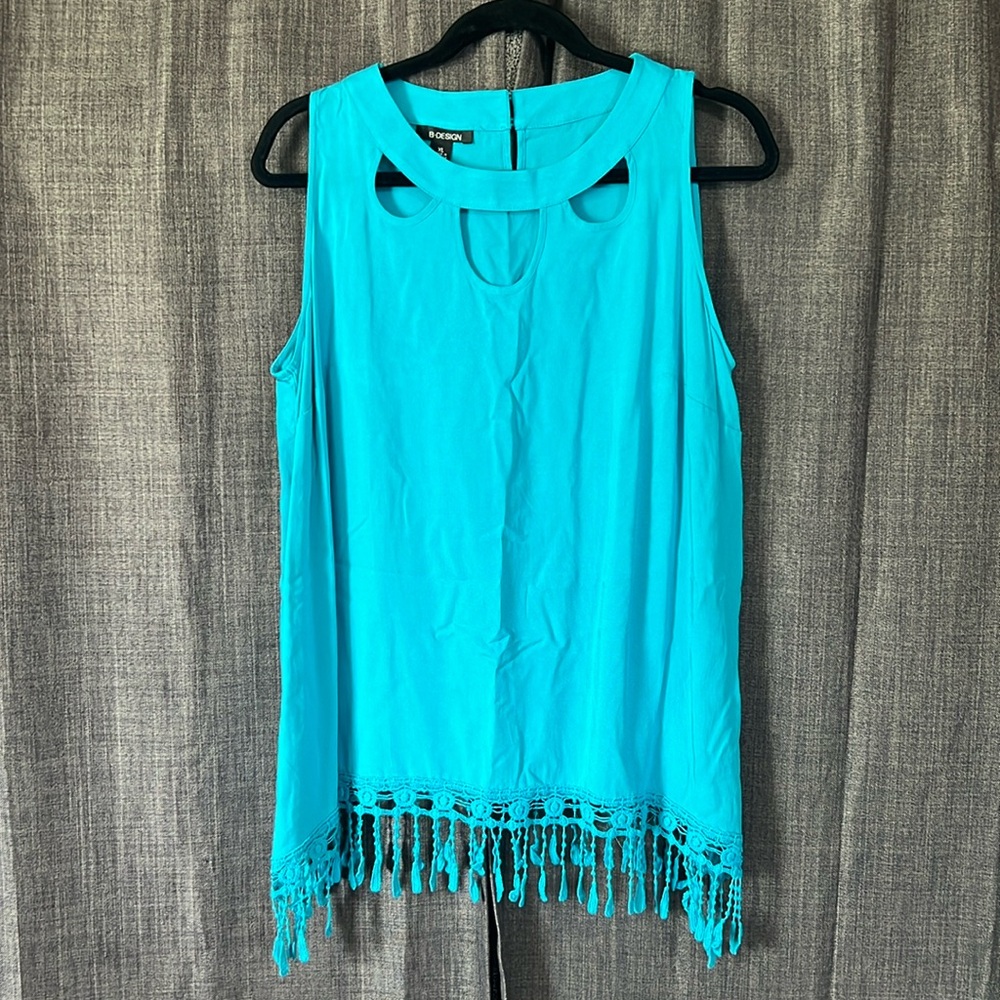 B Design blue sleeveless blouse with lace hemline and cutout neckline